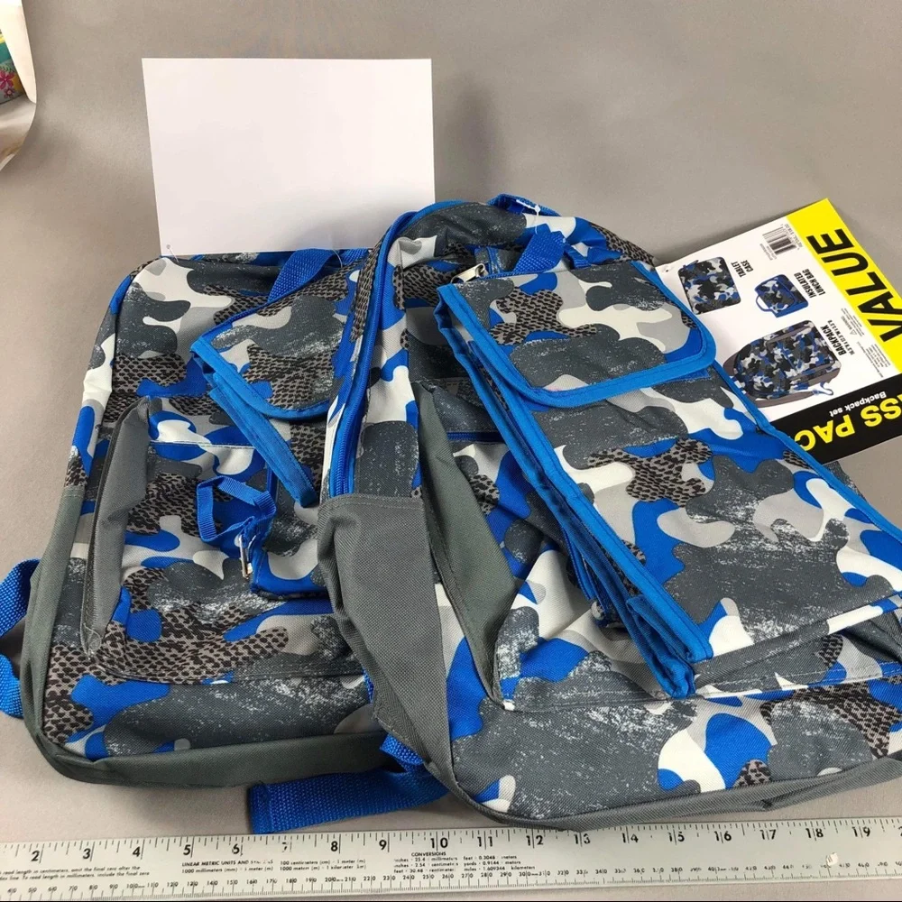 Independent Camo Backpack Set